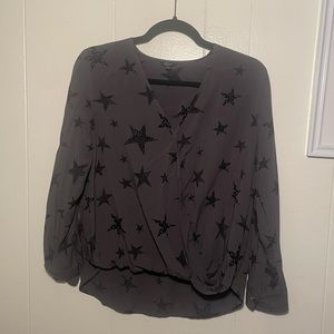 Rails Hillary Charcoal Cheetah Stars Print Long Sleeve Top size small